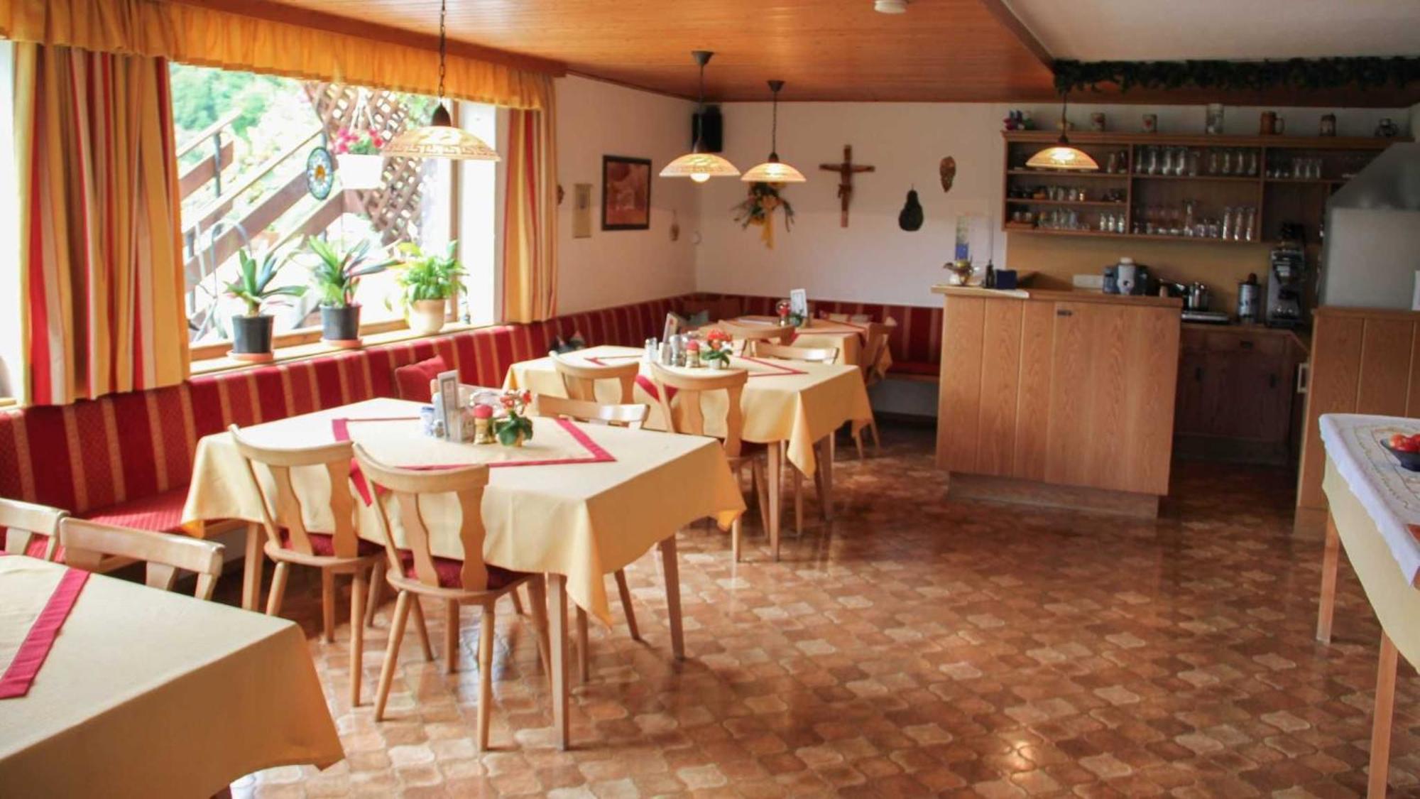 Gaestehaus Sonnenheim Thaur Exterior foto